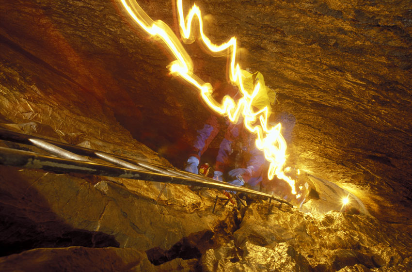 Basissystem B&ouml;se Wand