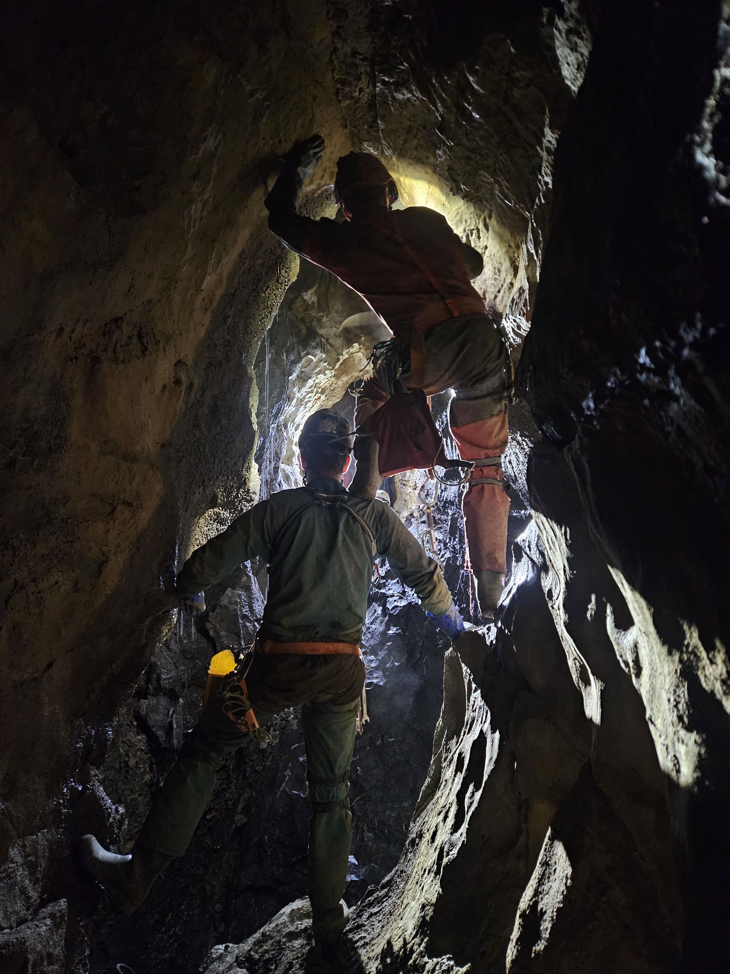 Einrichten im Igluschacht